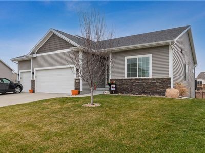 705 SE 15th St, Grimes, IA, 50111