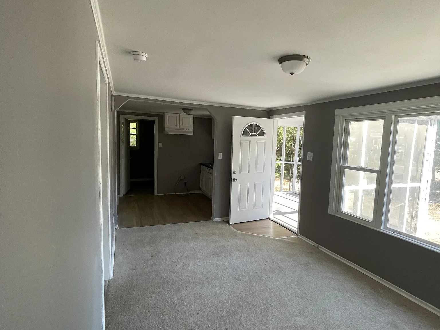 140 Weaver Street - 1 — Photo 3