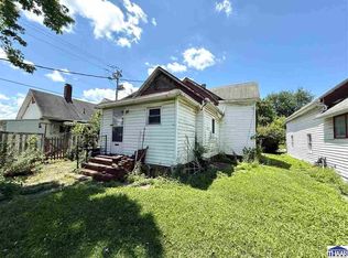 326 S 13th St, Terre Haute, IN 47807