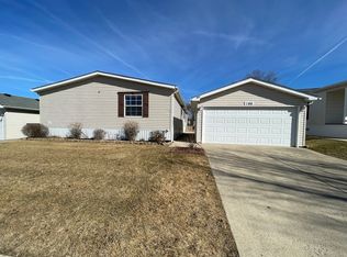 186 Aster Ln, Matteson, IL 60443