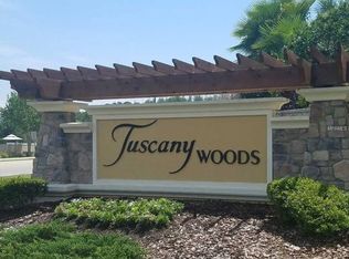 1404 Syrah Dr, Oldsmar, FL 34677