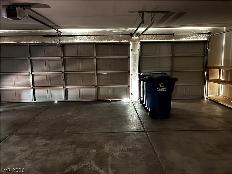 688 Pansy Pl — Photo 6