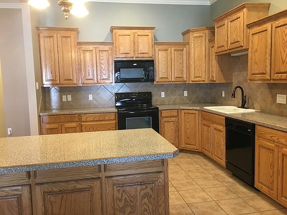 4th image of 2717 Northglen Dr