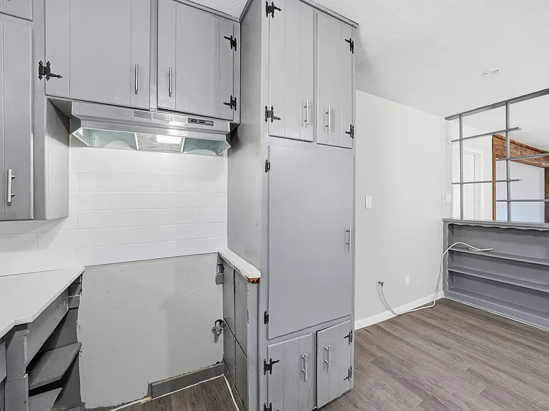 2721 Ash Park Dr — Photo 15