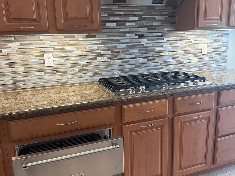 2142 Prestwick Dr — Photo 12
