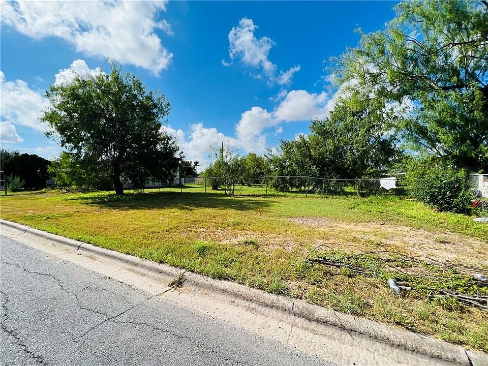 2nd image of 3409 Daytona Ave