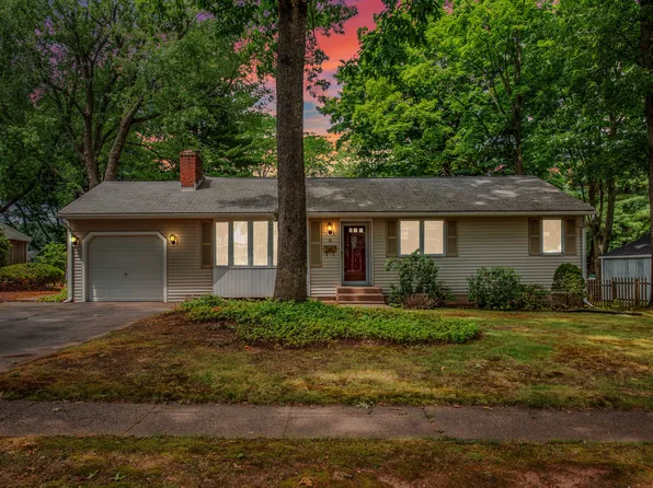 15 Brandon Road, East Hartford, CT 06118