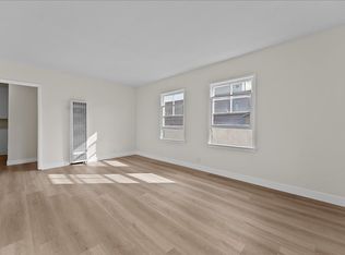 1922 Locust Ave #8, Long Beach, CA 90806