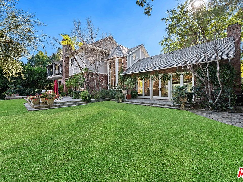 19333 Wells Dr, Tarzana, CA 91356 | Zillow