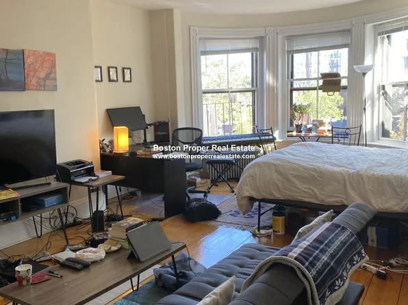 381 Commonwealth Ave, Boston, MA