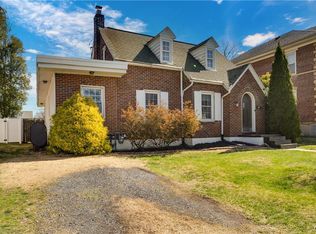 411 Eisenbrown St, Reading, PA 19605