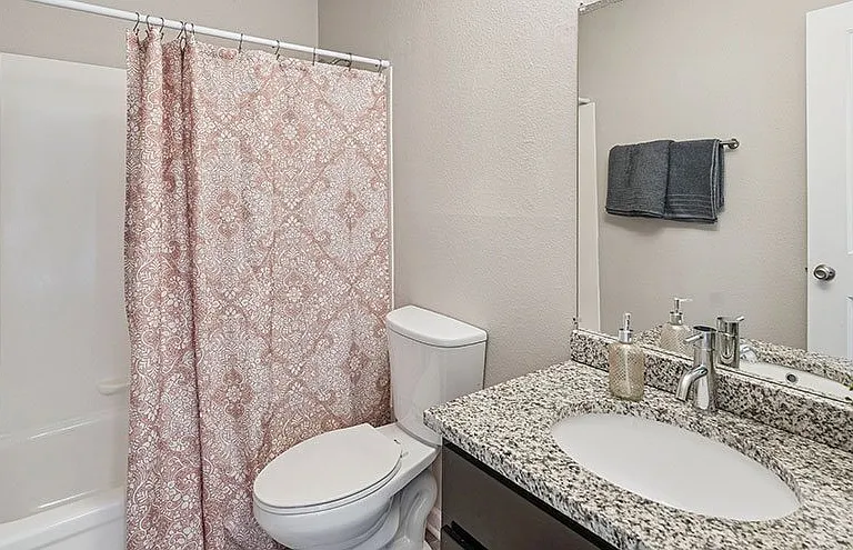 Westpointe Apartments — Photo 8