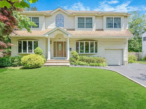 81 Marie Crescent, Commack, NY 11725