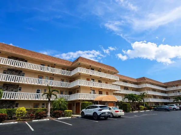 1889 S Ocean Dr APT 406, Hallandale, FL 33009
