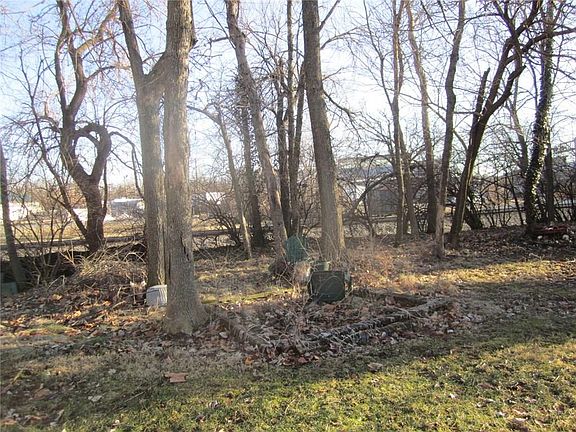 5th image of 3413 N Graham Ave