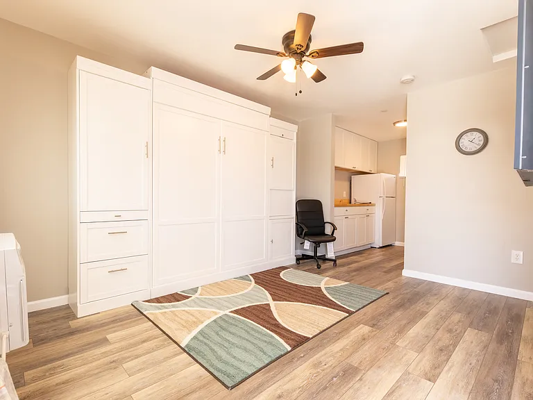 251 S Tehama St #14 — Photo 2