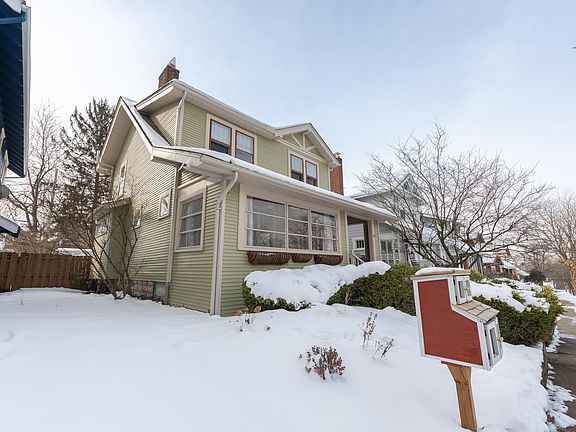 3rd image of 61 Tibet Rd