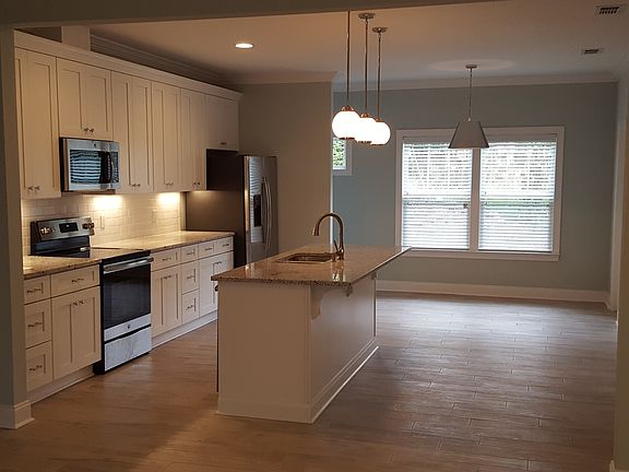 Kitchen and Breakfast nook