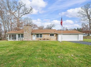 1225 Country Club Dr, Niles, MI 49120