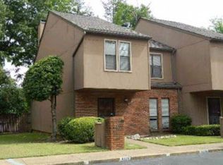 4015 Graham Oaks Cir, Memphis, TN 38122