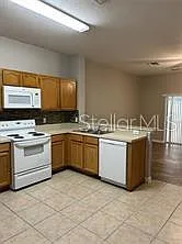 1705 Retreat Cir — Photo 11