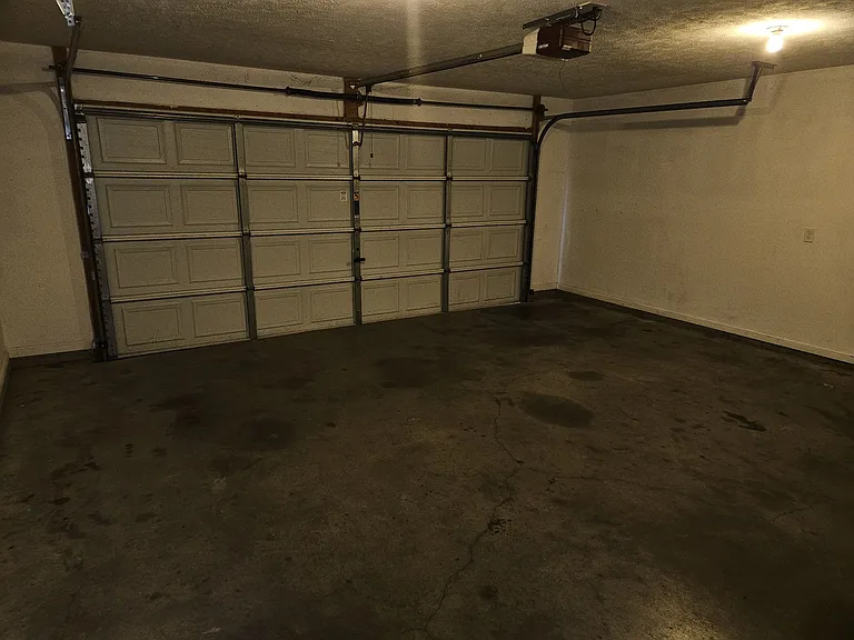 403 Ford Ct — Photo 15