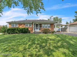 8411 Newstead Ave, Louisville, KY