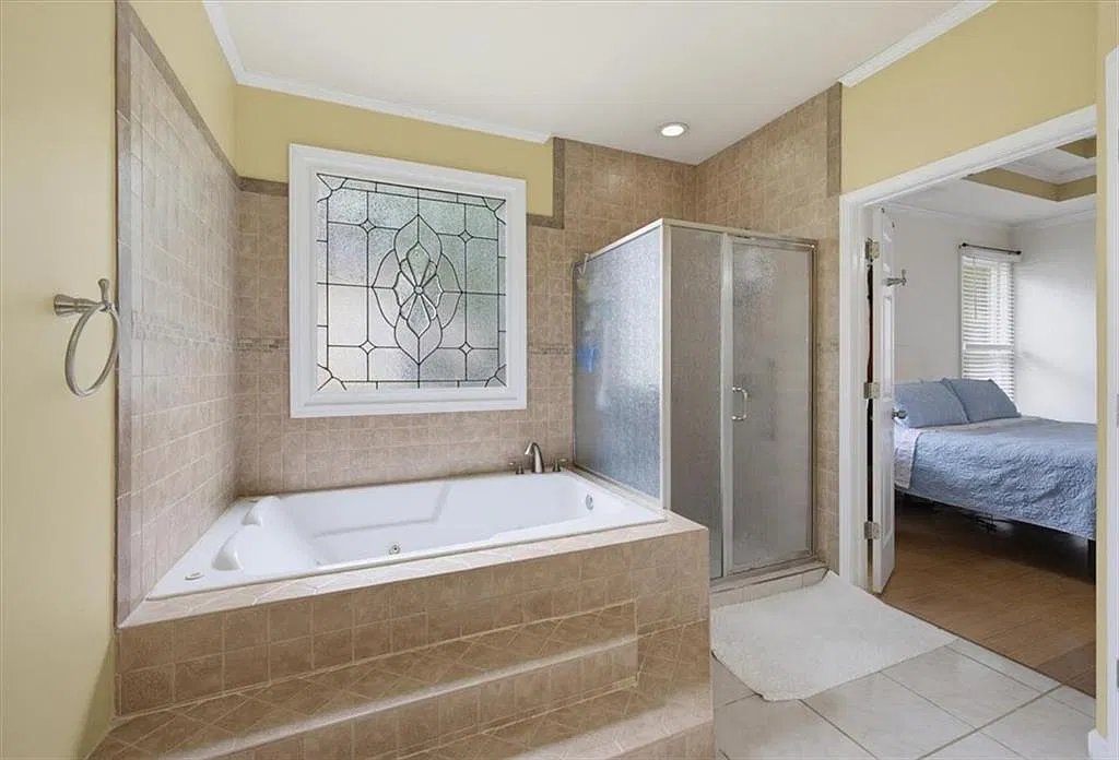 4 bed, 3.5 bath, 2957 sqft, $2,300 — Photo 4