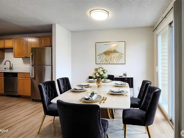 1215 S 237th Lane #1308, Des Moines, WA 98198