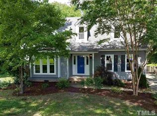 404 Avent Cir, Holly Springs, NC 27540