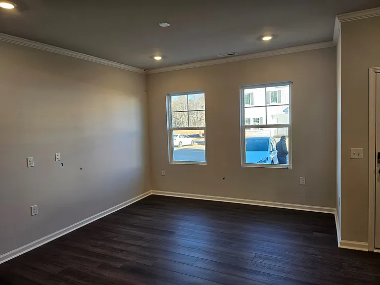 1235 Willow Tree Way — Photo 3