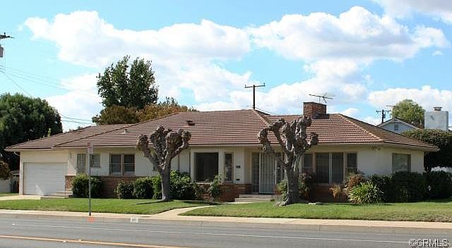 1st image of 855 N San Antonio Ave