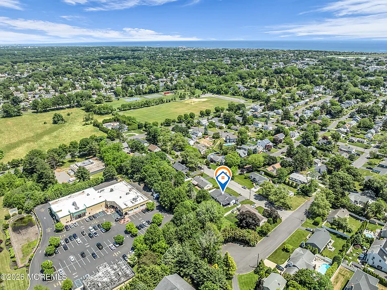 2411 Fairview Dr — Photo 33