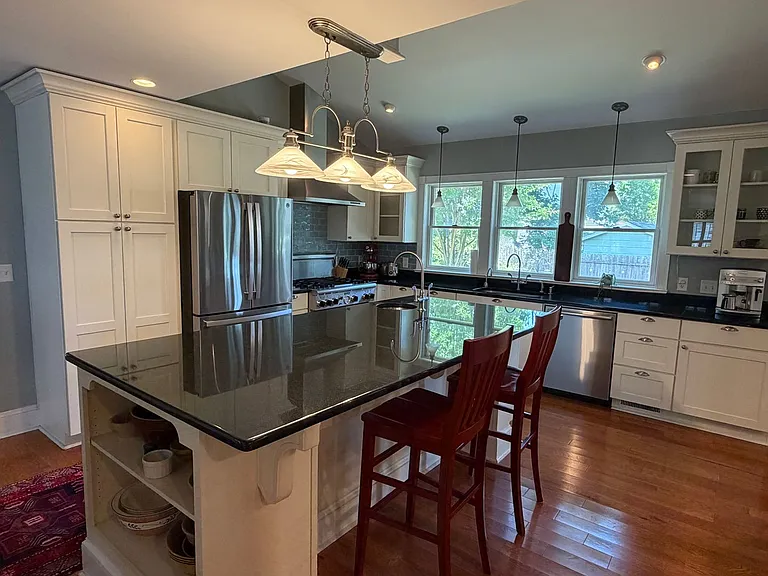 119 Dewey Ave — Photo 6