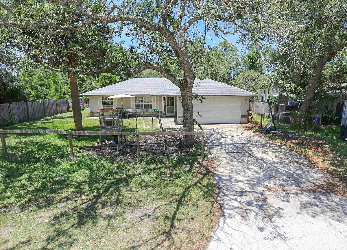 Building Photo - 205 Gerona Rd