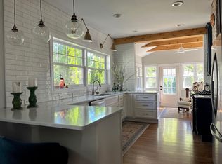 608 W Larkin St, Midland, MI 48640