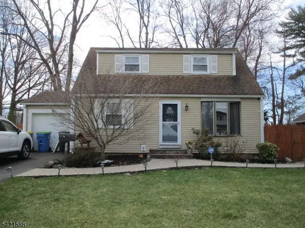 345 Redmont Rd, North Plainfield Boro, NJ 07063