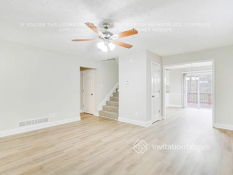 5484 Pine Dr SW — Photo 3