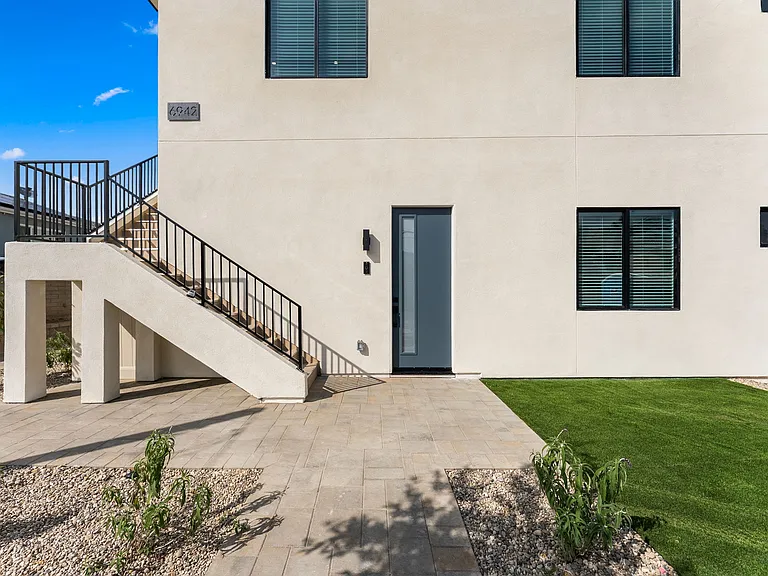 6942 Glidden St #1 — Photo 32