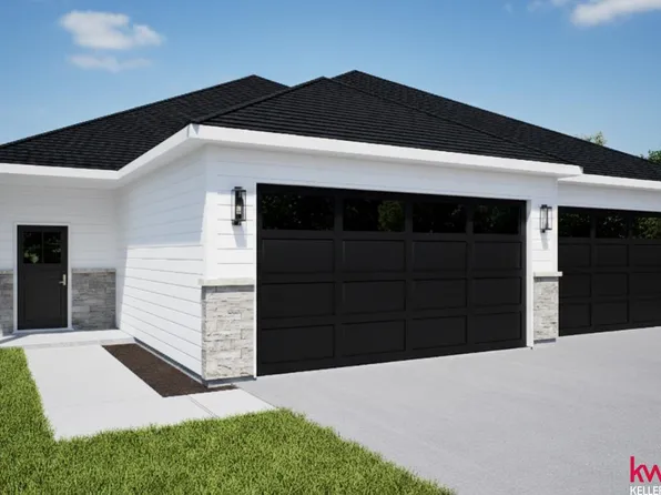 11761 S 125th St, Papillion, NE 68046