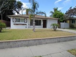 422 W Olive St, Corona, CA