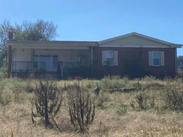 11 Stonewall Hwy, Carthage, TN 37030