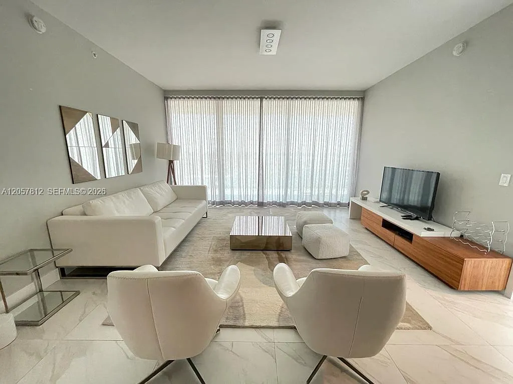 Oceana Bal Harbour Condo — Photo 2