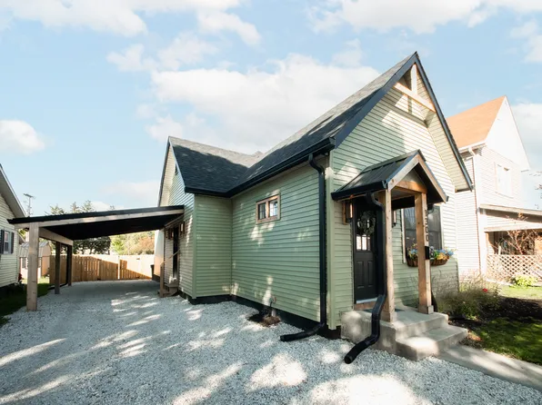 1300 S B St, Elwood, IN 46036