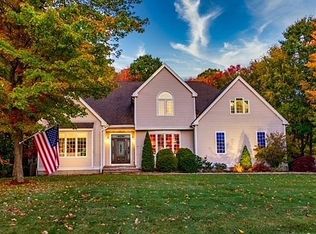 199 Clover Hill Rd, Northbridge, MA 01534