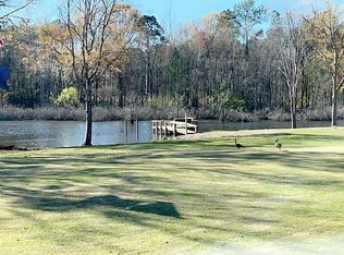 1221 Dove Ln, Summerton, SC 29148