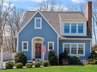 57 Eldredge Ave, East Greenwich, RI 02818