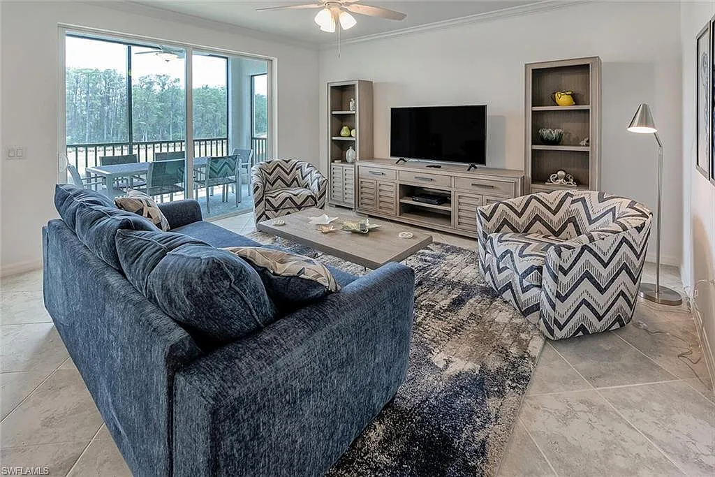 6046 Nat'l Blvd. # 436 - The N... — Photo 1
