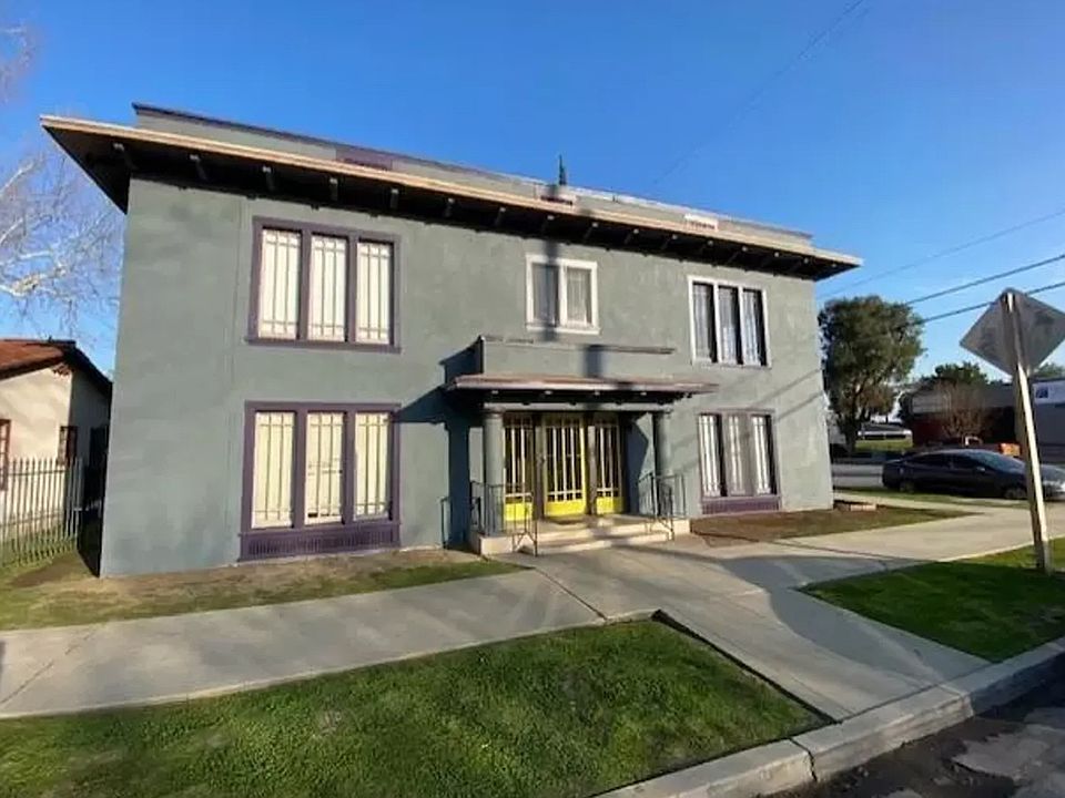 1st image of 2020 22nd St #D