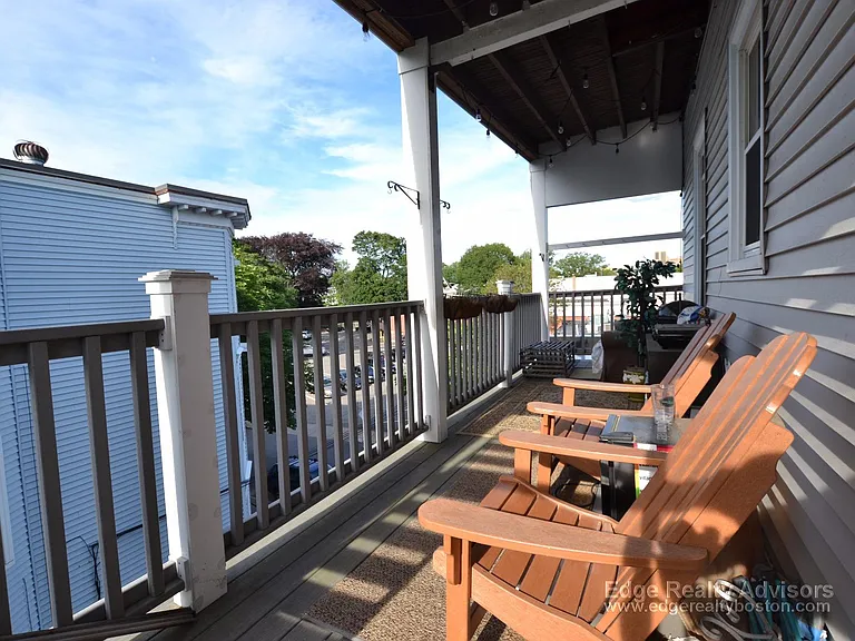 437 Washington St #1 — Photo 3